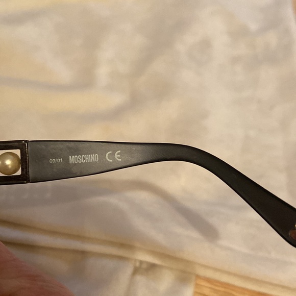 Moschino Black Sunglasses with Pearl & Crystal Sides - Picture 7 of 7